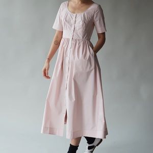 ⭐️SOLD⭐️ caron callahan indira short sleeve button dress in petal poplin pink